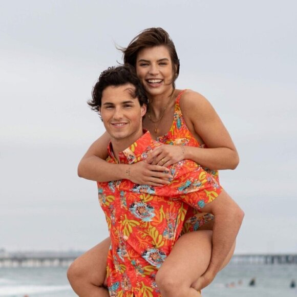 New Spongebob x RSVLTS Women's One Piece Swimsuit Bathing Suit Size Medium 90's - Picture 16 of 16